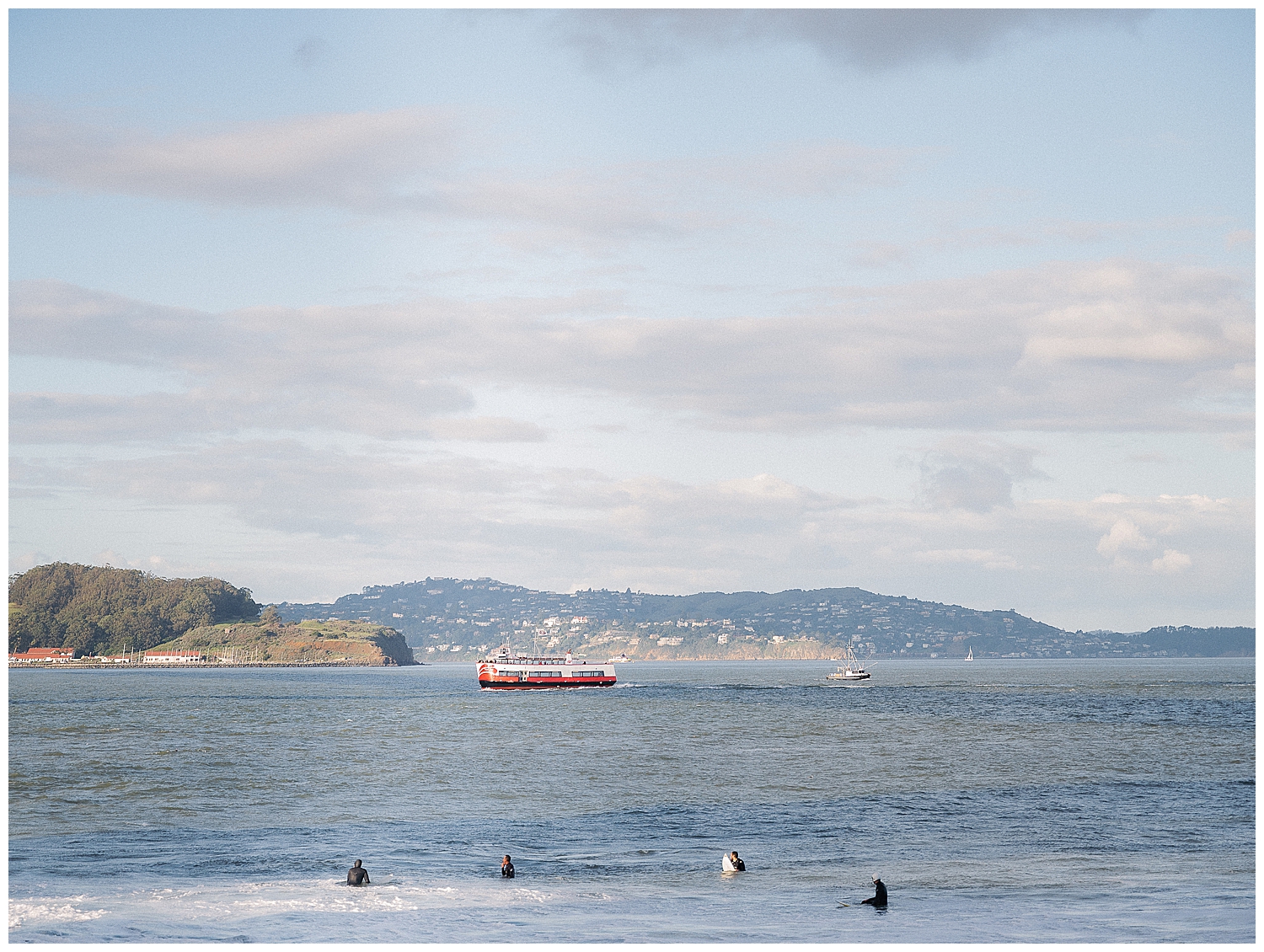 Romantic San Francisco engagement photo of the bay.