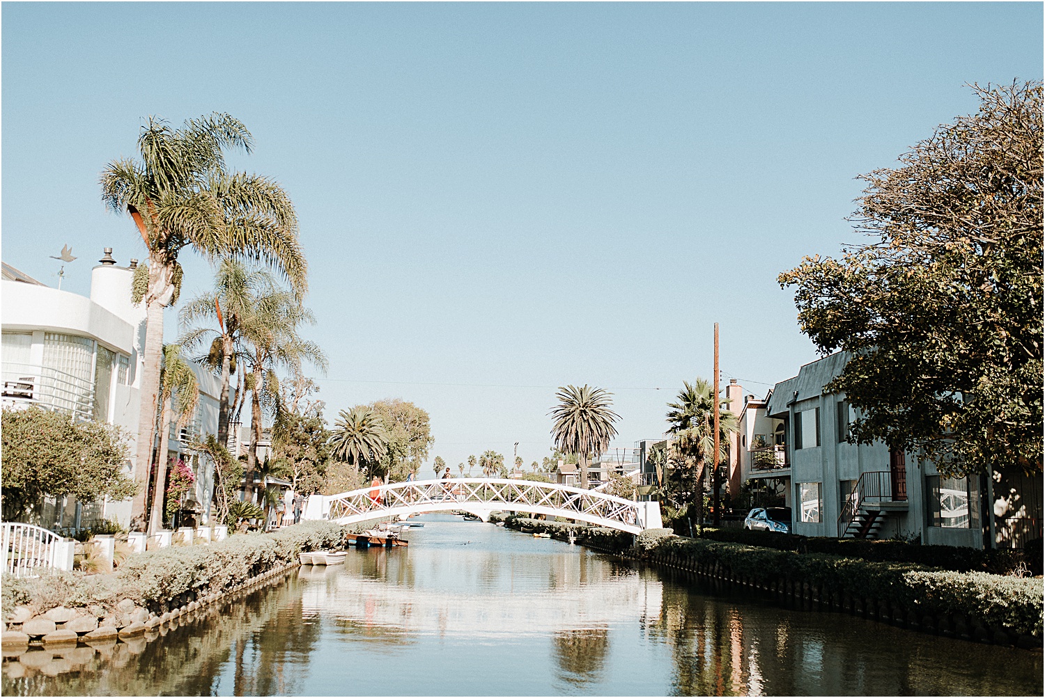 Nicole and Gareth_Venice Canals_Los Angeles Wedding Photographer0004.jpg